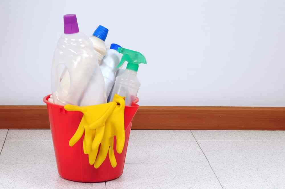 cómo limpiar el sarro en sanitarios 