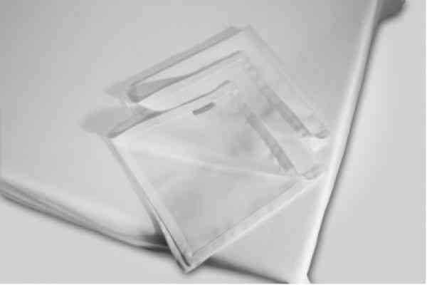 cómo limpiar manteles blancos