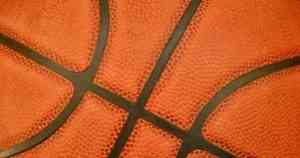 cómo limpiar una pelota de baloncesto