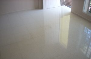 Abrillantar suelo terrazo