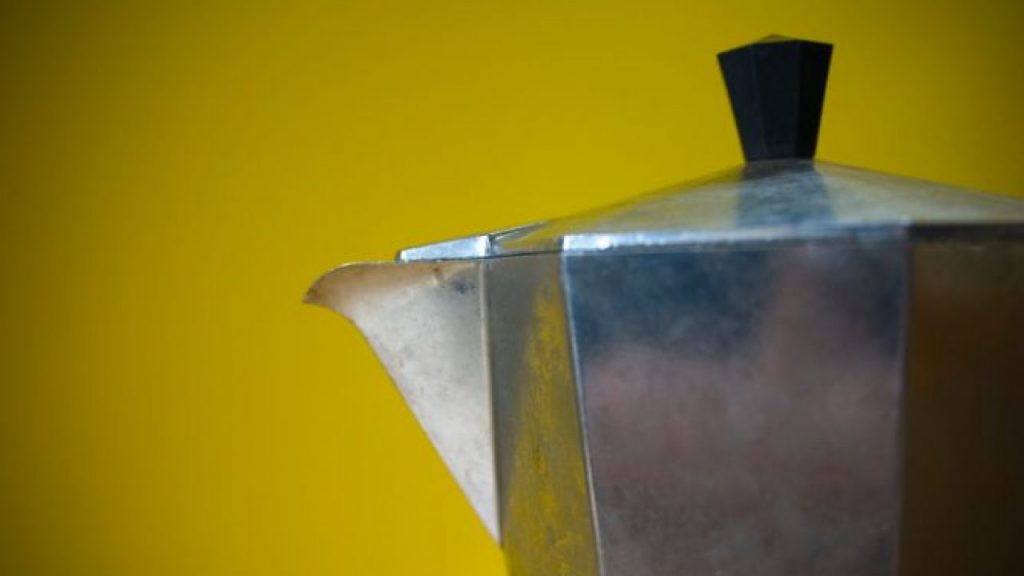 Cómo limpiar cafetera italiana